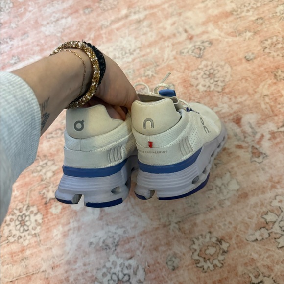 Woman’s on cloud nova - Picture 5 of 8